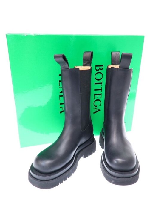 Bottega Veneta Black Fireman Chelsea Boots Bottega Veneta Bottega Veneta Lug Side Gore Chelsea Boots Black 34